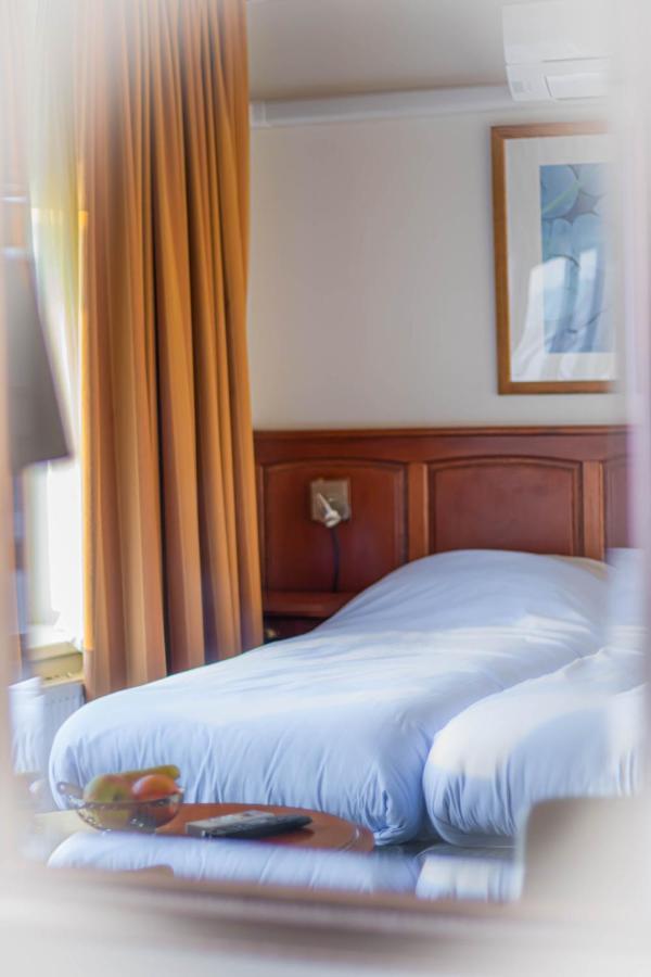 Hotel De Boegschroef 델프지즐 외부 사진